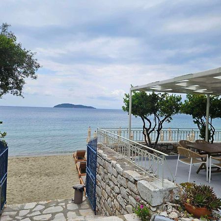 Roula'S House On The Beach Skiathos Exterior foto